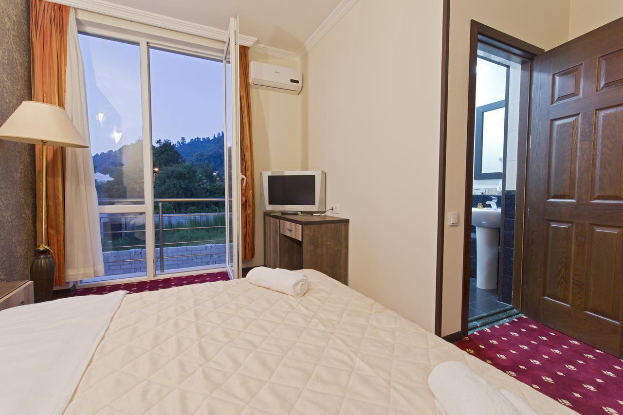 Orange Hotel โกนิโอ ภายนอก รูปภาพ