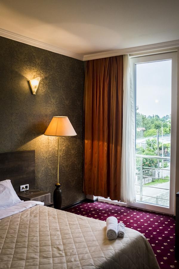 Orange Hotel โกนิโอ ภายนอก รูปภาพ